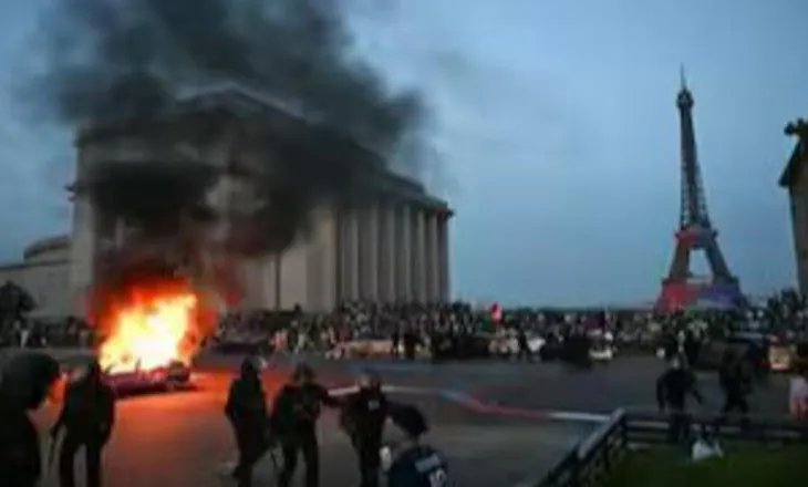 416 tifozë të arrestuar dhe shtatë policë të plagosur, Parisi në kaos gjatë festimeve për suksesin e PSG-së