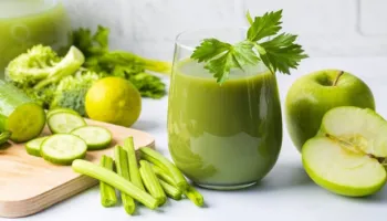 6 përfitime shëndetësore të lëngjeve nga fruta-perimet jeshile