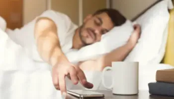 8 zakone të mëngjesit që ju ndihmojnë të qëndroni të fokusuar gjatë gjithë ditës