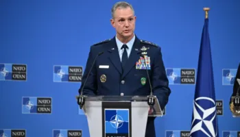 A është gati NATO për mision në Ngushticën e Hormuzit? Flet komandanti më i lartë i Aleancës