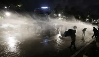 Agenzia Nova: Rriten tensionet gjatë protestës së opozitës
