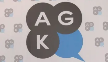 AGK: Gazetarët po përballen me pasiguri, paga të ulëta, mungesë të drejtash