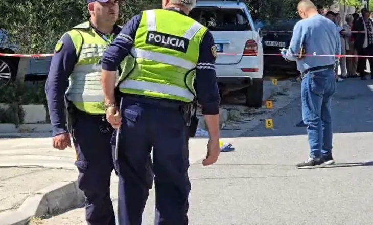 Aksidenti me dy fëmijë të vdekur dhe një të plagosur, policia jep detajet: I mituri transportohet drejt Traumës, arrestohet 57-vjeçari