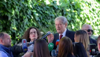 Akuzat ndaj mediave/ Berisha: Konfuci thotë, kur fjalët humbasin kuptimin, qytetarët humbin lirinë!