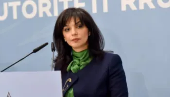 Akuzat për abuzime me tenderët/ Apeli i Posaçëm i jep pafajësi Solina Qatos, ish-drejtoreshës së ARRSH-së
