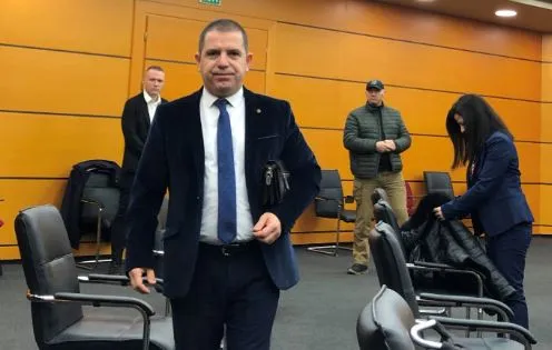Akuzohet për korrupsion/ Kalon për gjykim dosja në ngarkim të ish-drejtuesit të prokurorisë Sarandë, Kledian Llaho