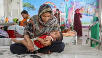 Alarm në Bangladesh/ Mbi 50 mijë raste me fruth dhe 320 viktima, spitalet në kolaps