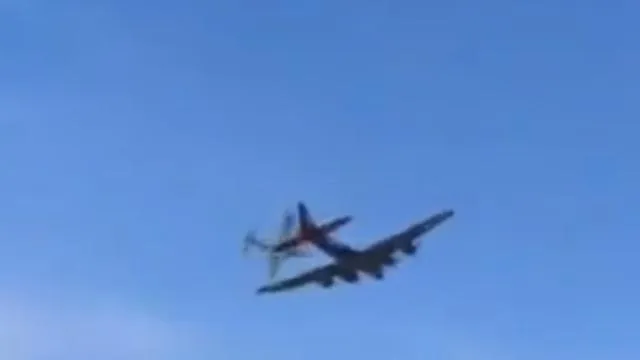 Alarm në bazën amerikane, përplasen dy avionë gjatë një shfaqjeje ajrore