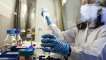 Alarm në Itali! Dyshohet si i infektuar me virusin Ebola, autoritetet shëndetësore izolojnë një person