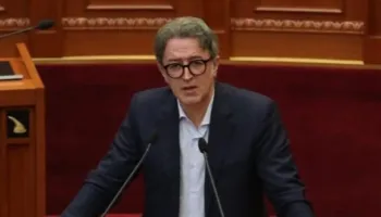 Alizoti: Shqipëria po largohet nga standardet demokratike, rruga drejt BE nuk mund të arrihet me propagandë!