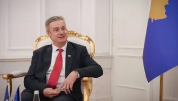 Ambasadori britanik në Kosovë: Pas zgjedhjeve, partitë të arrijnë kompromisin për presidentin e ri