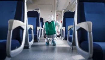 Anija turistike me të infektuarit me Hantavirus, riatdhesohen 76 persona. Një francez shfaq simptoma