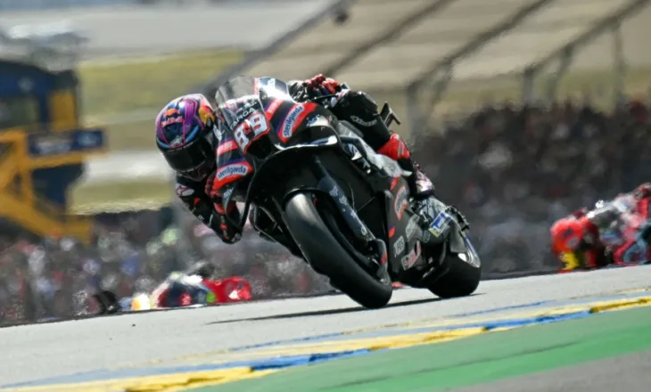 Aprilia bën ligjin në pistën e Le Mansh, Jorge Martin fiton pas 588 ditësh, Bezzecchi ruan kreun