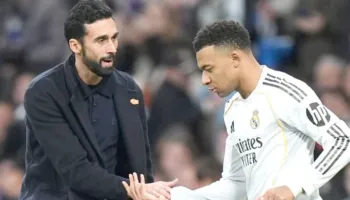 Arbeloa i del në krahë Kilian Mbapesë: Jep 100%, nuk keni parë gjë akoma
