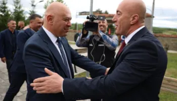 Ardian Gjini merr drejtimin e AAK, ka dhe një mesazh për liderin historik Ramush Haradinaj (POSTIMI)