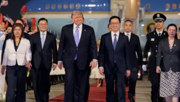 Armëpushimi tregtar nën presion! Lufta në Iran lë në hije samitin Trump-Xi në Pekin