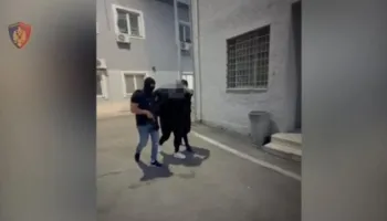 Arrestohet në Vlorë i kërkuari për 82 kg kokainë në Spanjë, 30-vjeçari pjesë e grupit kriminal ndërkombëtar (EMRI)