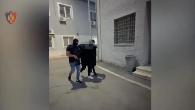 Arrestohet në Vlorë i kërkuari për 82 kg kokainë në Spanjë, 30-vjeçari pjesë e grupit kriminal ndërkombëtar (EMRI)
