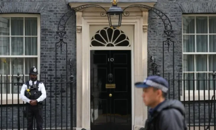 Arrestohet një grek në Britani, dyshohet se spiuonte në favor të Iranit