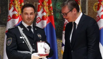 Arrestohet shefi i policisë së Beogradit, ish këshilltar i Vuçiçit! Dyshohet për fshehje të një krimi