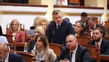 Balla: Komisioni i Jashtëm miraton projektrezolutën për integrimin