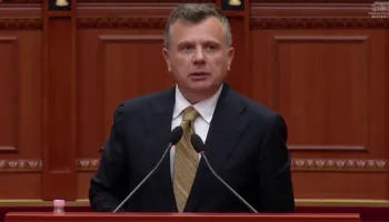 Balla prezanton ndryshimet në ligjin e shtetësisë: Lehtësojnë procesin e marrjes së pasaportës shqiptare, problemi u ngrit në Samitin e Diasporës