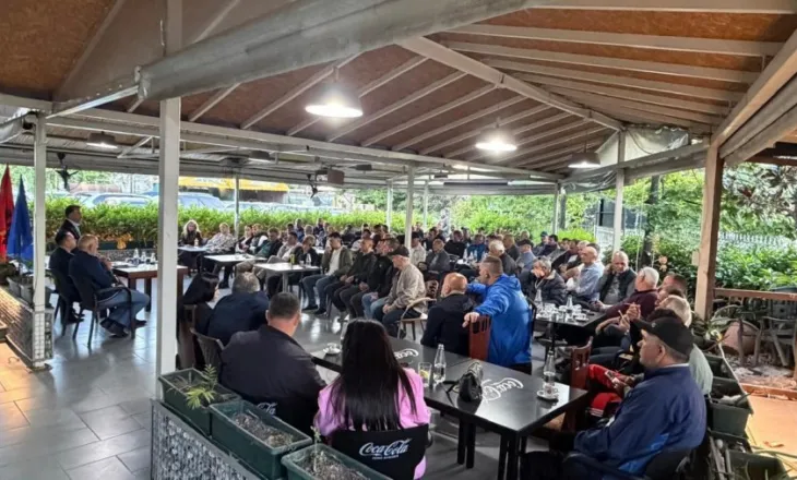 Balliu takim në Degën 14. Gati për 8 Majin. Rama me ‘lapanjozë’ është i pashpresë