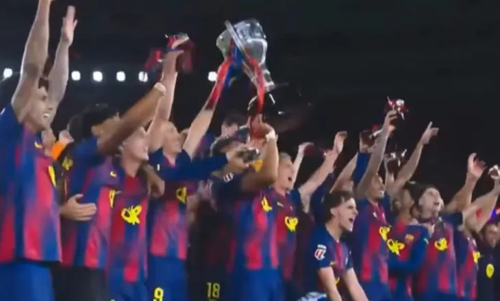 Barcelona ngre trofeun përpara syve të Realit të Madridit, katalanasit shpallen kampionë të La Ligës