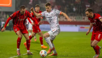 Bayern Munchen me mendjen te gjysmëfinalja kundër PSG, ndalet nga vendi i fundit në kampionat