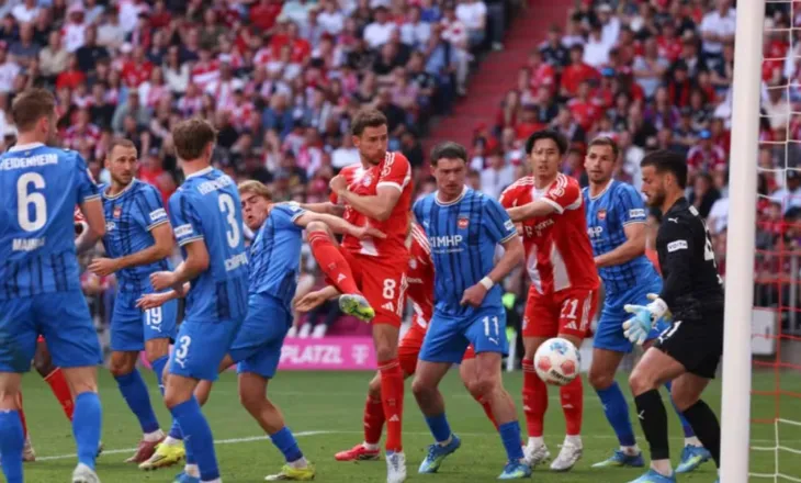 Bayern shpëton nga humbja në minutën e 100-të, falë “dhuratës” së portierit shqiptar. Hoffenheim befasohet në fund nga Stuttgart (video)
