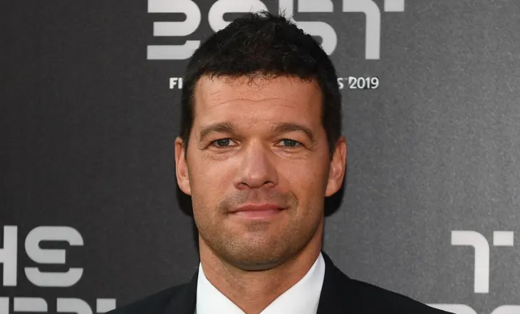 Bayerni i penalizuar nga arbitrimi? Ballack: Më duket sikur u tentua të ndikohej ndeshja