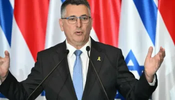 BE miratoi sanksione ndaj kolonëve izraelitë për sulmet ndaj palestinezëve në Bregun Perëndimor, reagon Izraeli