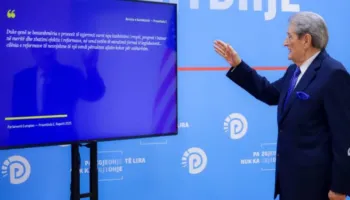 Berisha: Dënoj censurën e urdhëruar nga qeveria për raportin e PE! Mediat fikën sinjalet e tyre kur opozita e ngriti këtë çështje në parlament