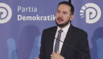 Berisha e përjashtoi nga kandidimi për kryetar të PD, Salianji sfidon nga Dibra: Asgjë s’na ndal, do vijoj takimet…