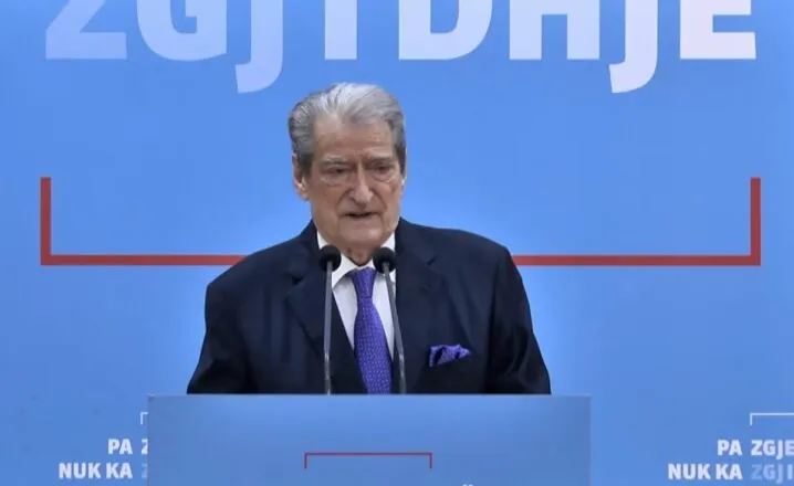Berisha: Integrimi është bllokuar, Rama është përgjegjës pasi po mbron Ballukun dhe korrupsionin
