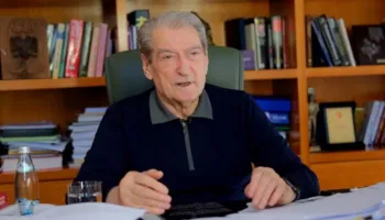 Berisha lexon rezolutën e fortë të IDU: U miratua me unanimitet, Shqipëria ishte në krye të axhendës