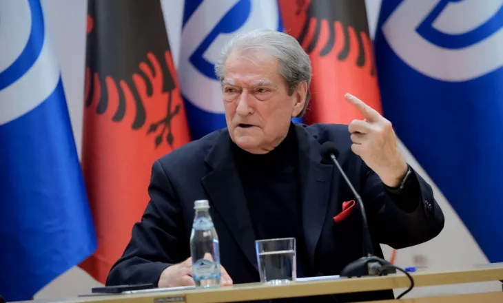 Berisha mesazh ngushëllimi për familjet e dy fëmijëve që u përplasën për vdekje në Durrës: Autori si monstër, ja mbathi dhe…