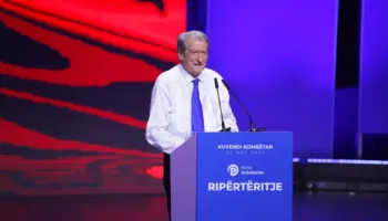 Berisha në Kuvendin Kombëtar: Do përmbysim diktaturën e Edvin Ballukut