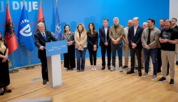 Berisha pas rikonfirmimit në krye të PD: Mirënjohje demokratëve për votëbesimin masiv
