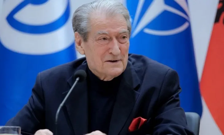 Berisha: Pasuritë plaçkiten nga Rama-Balluku, pensionistët marrin thërrime