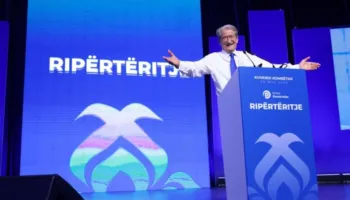 Berisha prezanton programin e PD: Fokusi kryesor do jetë ekonomia dhe lufta pa kompromis ndaj krimit të organizuar dhe korrupsionit