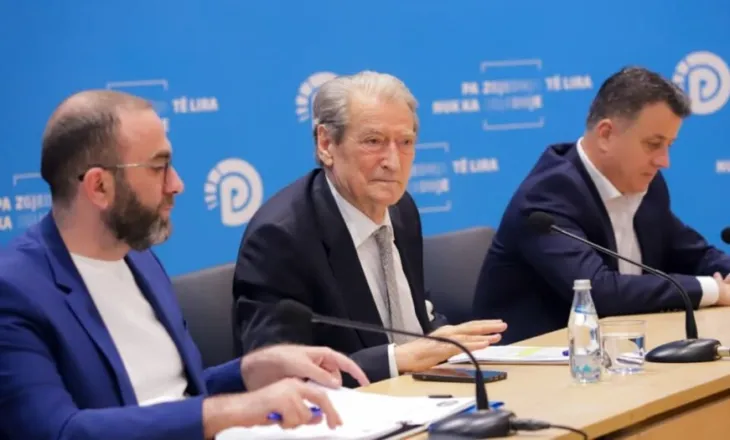 Berisha: Rama po fsheh raportin e PE! Peleshi duhej ta kishte shkarkuar Xhaçkën, por ajo është pjesë e familjes Rama
