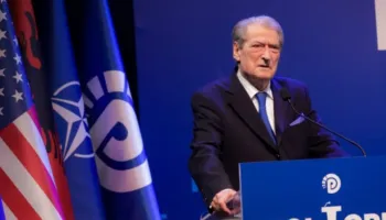 Berisha: Rama riktheu kafazin në sallën e gjyqit si në kohën e Enver Hoxhës! Ai urren Metën dhe qytetarët