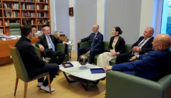 Berisha takim me senatorin Italian dhe sekretaren e përgjithshme të PPE
