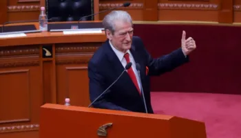 Berisha: Vjedhjet e Lubisë shkatërrojnë integrimin! Rama nuk guxon të paraqitet në seancat parlamentare