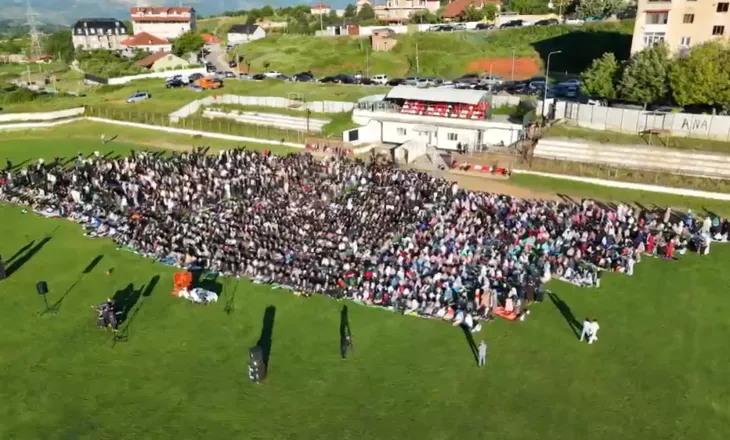 Besimtarët myslimanë të Dibrës kremtojnë Kurban Bajramin, solidaritet dhe mesazhe paqeje e bashkimi
