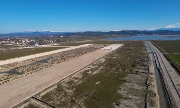 Beteja për aeroportin e Vlorës/ Punëtorët e Pacollit kërkojnë ndërhyrje urgjente nga Ministria e Infrastrukturës!