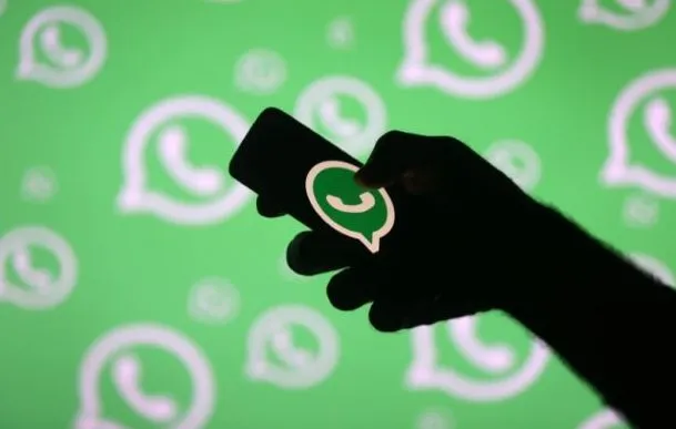 Bisedat që nuk lënë gjurmë, njihuni me opsionin më të ri në Whatsapp