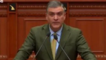 Blushi: Qeveri narko-shtet që bllokon integrimin europian, ministrat në luks ndërsa populli vuan për bukën e gojës