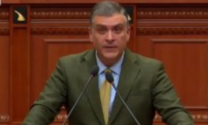 Blushi: Qeveri narko-shtet që bllokon integrimin europian, ministrat në luks ndërsa populli vuan për bukën e gojës